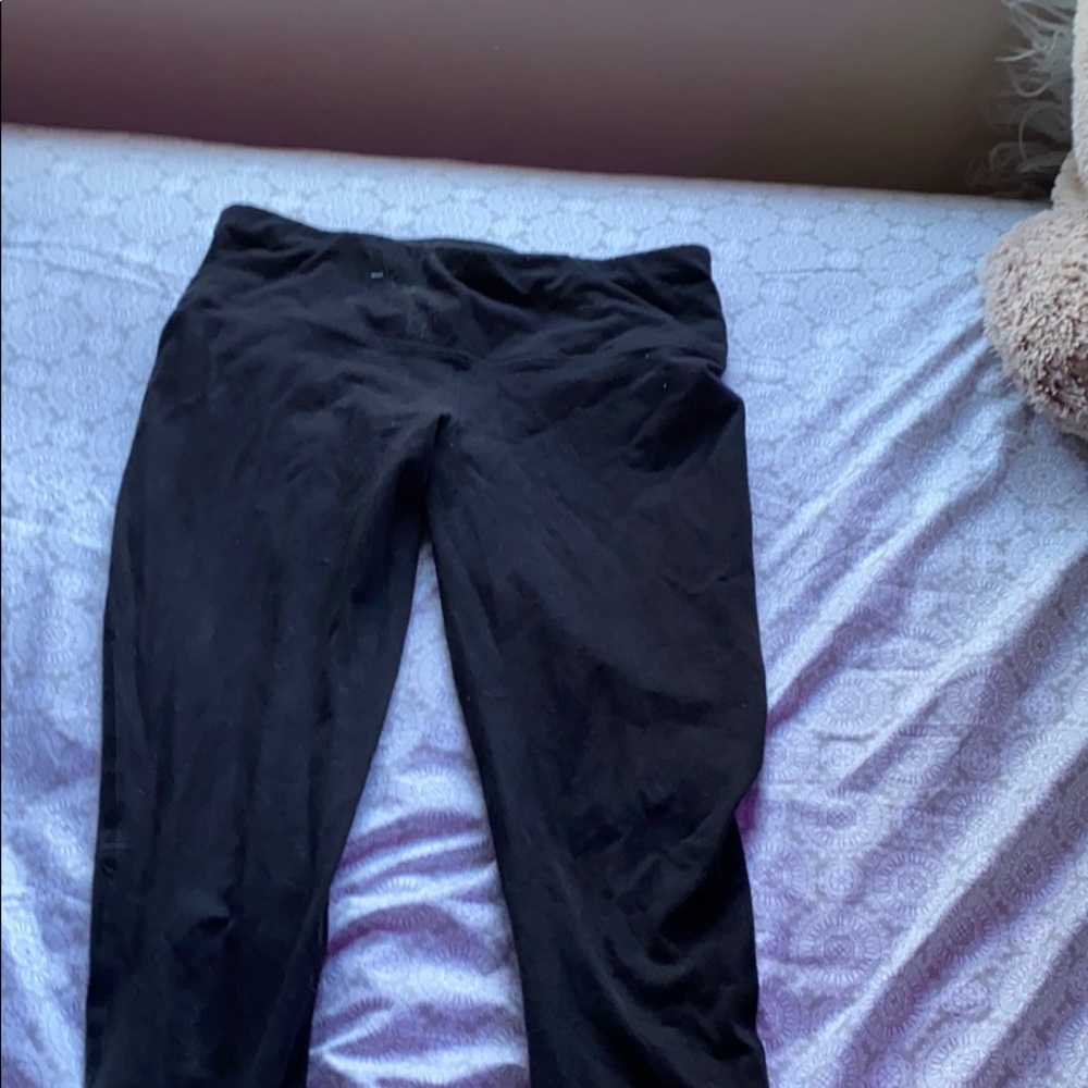 athletic leggings
